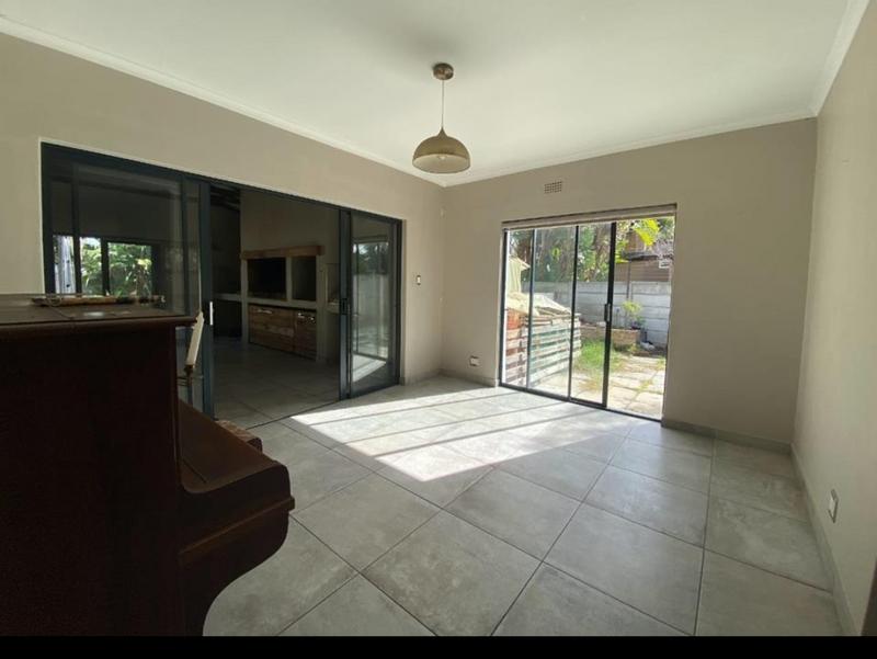 4 Bedroom Property for Sale in Amandelrug Western Cape